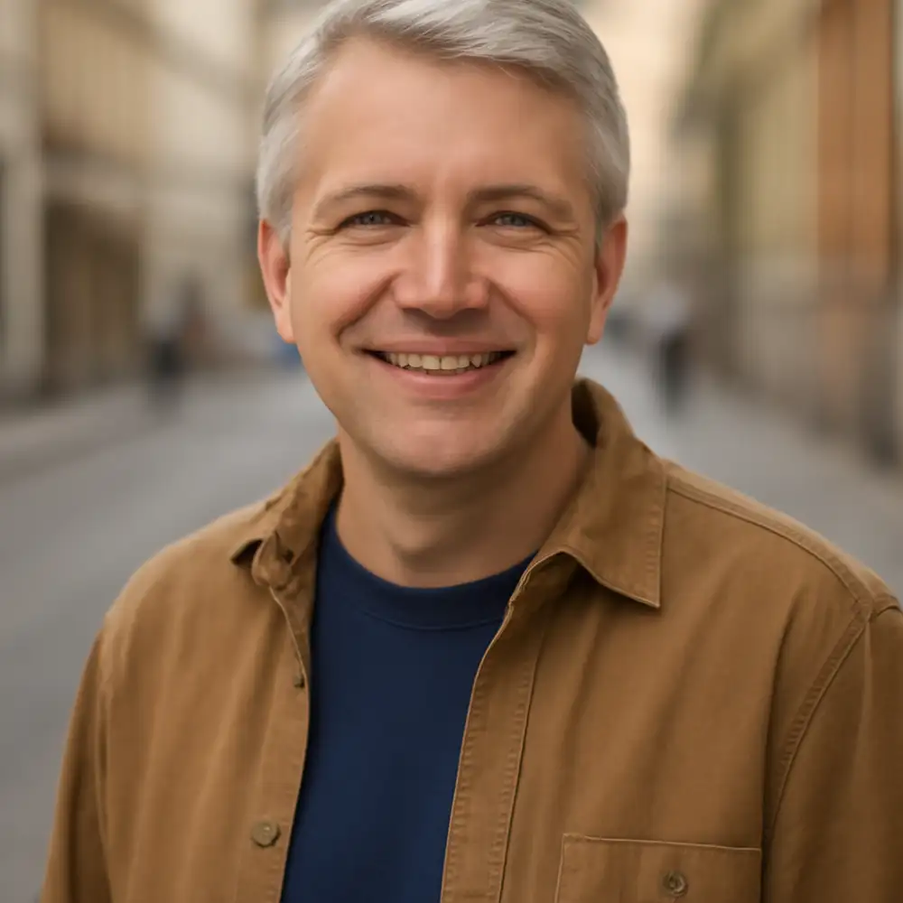 Editorem časopisu Veselý Kopec je Otakar Šindelář